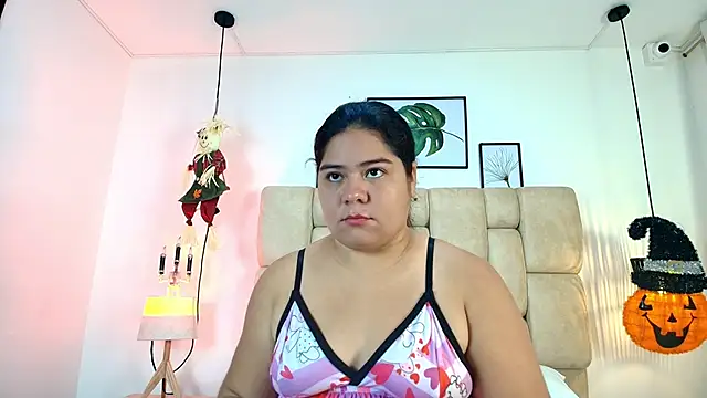 Snapshot of elizawiliamst chatting on October 24, 2025, 11:50 am elizawiliamst online show from October 24, 2025, 11:50 am