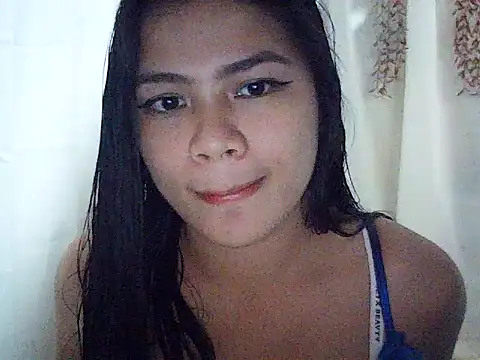 Snapshot of Zachariah_05 chatting on October 13, 2025, 3:39 am Zachariah 05 online show from October 13, 2025, 3:39 am