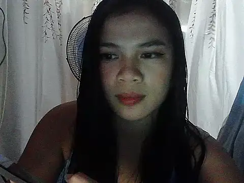 Snapshot of Zachariah_05 chatting on November 23, 2025, 6:46 am Zachariah 05 online show from November 23, 2025, 6:46 am