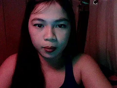 Snapshot of Zachariah_05 chatting on December 3, 2025, 10:57 am Zachariah 05 online show from December 3, 2025, 10:57 am