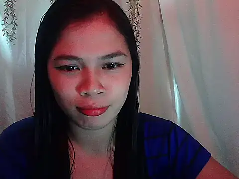 Snapshot of Zachariah_05 chatting on December 5, 2025, 6:44 am Zachariah 05 online show from December 5, 2025, 6:44 am