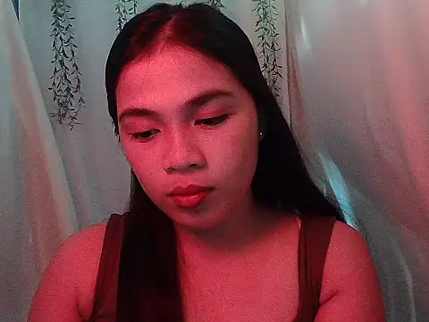 Snapshot of Zachariah_05 chatting on December 18, 2025, 7:25 am Zachariah 05 online show from December 18, 2025, 7:25 am