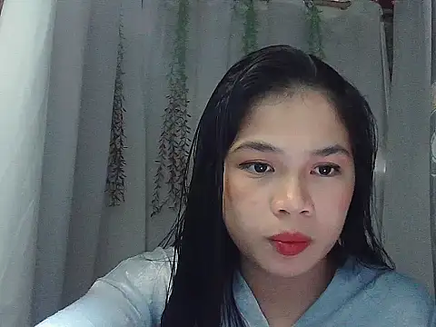 Snapshot of Zachariah_05 chatting on January 10, 2026, 6:37 am Zachariah 05 online show from January 10, 2026, 6:37 am