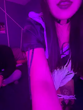 disvla online show from November 16, 2025, 7:14 am