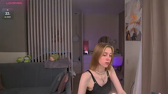 sofiapurex online show from October 9, 2025, 6:17 pm