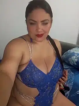 tiffany Johnson1 online show from November 18, 2025, 1:44 am