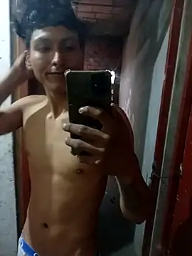 Snapshot of Bebicho14 chatting on January 31, 2026, 11:36 pm Bebicho14 online show from January 31, 2026, 11:36 pm