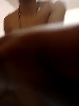 Snapshot of Bebicho14 chatting on April 15, 2026, 7:37 am Bebicho14 online show from April 15, 2026, 7:37 am