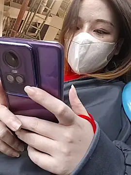 Lovelyanan online show from November 14, 2025, 8:24 am