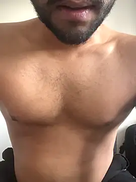 Snapshot of shiitposter_male chatting on November 24, 2025, 9:53 am shiitposter male online show from November 24, 2025, 9:53 am