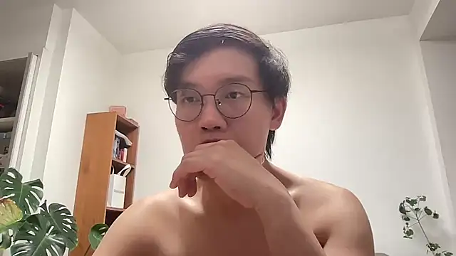 Snapshot of Passionatetwink2 chatting on January 10, 2026, 4:42 pm Passionatetwink2 online show from January 10, 2026, 4:42 pm