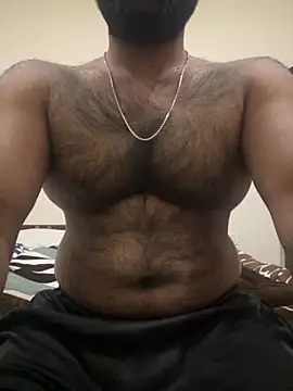 Snapshot of DJLOVE280825 chatting on February 18, 2026, 6:42 am DJLOVE280825 online show from February 18, 2026, 6:42 am