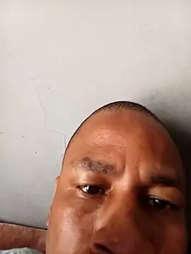 Snapshot of Sekxlover80 chatting on January 6, 2026, 6:28 am Sekxlover80 online show from January 6, 2026, 6:28 am