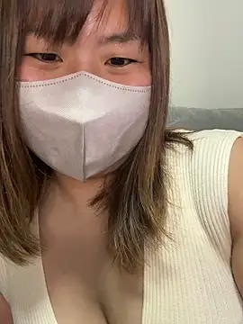 xxx yuna xxx online show from September 23, 2025, 6:44 pm