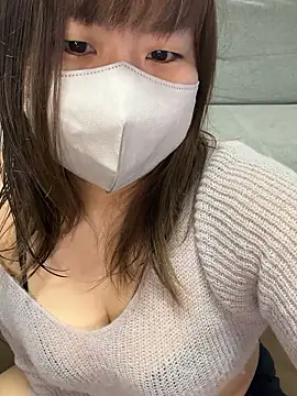 xxx yuna xxx online show from November 11, 2025, 8:31 pm