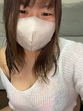 xxx yuna xxx online show from November 24, 2025, 8:19 pm