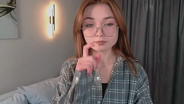 Susan Gardner online show from October 2, 2025, 2:02 pm