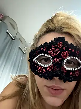 DouceAngela69 online show from January 15, 2026, 6:44 pm