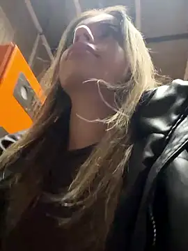 Snapshot of LollyShine chatting on January 15, 2026, 5:27 pm LollyShine online show from January 15, 2026, 5:27 pm