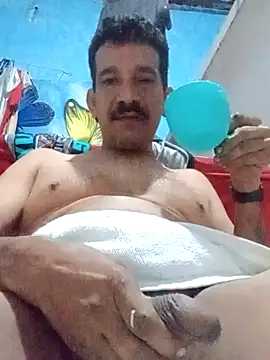 Snapshot of Srsexy18cm chatting on December 22, 2025, 1:19 pm Srsexy18cm online show from December 22, 2025, 1:19 pm