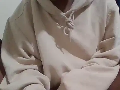 Snapshot of chocolatebarbiee chatting on December 19, 2025, 3:57 am chocolatebarbiee online show from December 19, 2025, 3:57 am