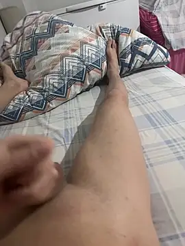 Snapshot of doyumsuz3131 chatting on January 8, 2026, 10:12 pm doyumsuz3131 online show from January 8, 2026, 10:12 pm