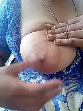 Geetha227 online show from May 31, 2026, 2:42 am