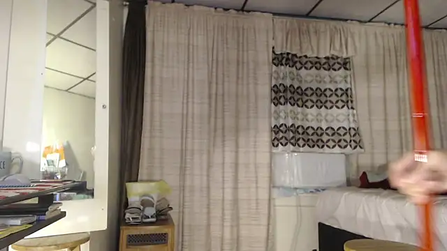 ANALTRAINING4U2 online show from October 27, 2025, 2:59 am