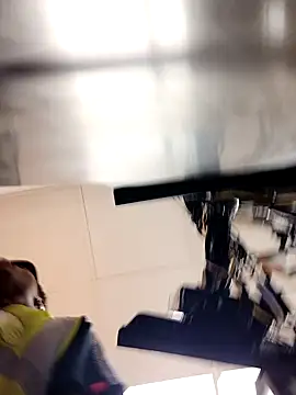 Dropdingo online show from November 14, 2025, 11:13 pm