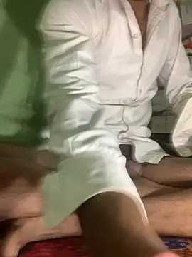 uniquesexyboy5689 online show from November 9, 2025, 3:54 pm