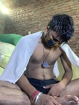 uniquesexyboy5689 online show from June 28, 2026, 10:21 am