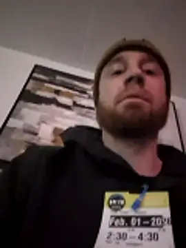 Snapshot of Chffbhf chatting on February 12, 2026, 5:24 am Chffbhf online show from February 12, 2026, 5:24 am