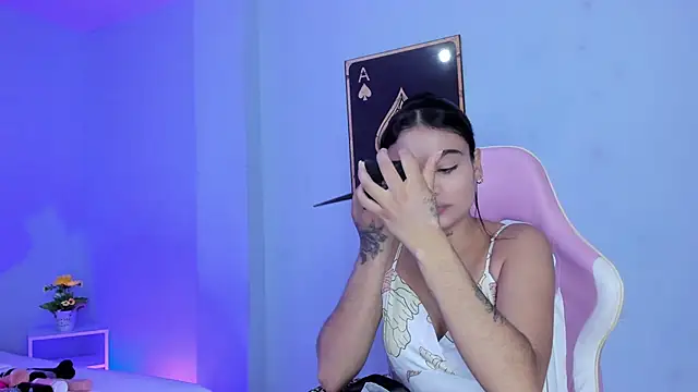 Snapshot of SammyRose_ chatting on September 20, 2025, 5:25 pm SammyRose online show from September 20, 2025, 5:25 pm