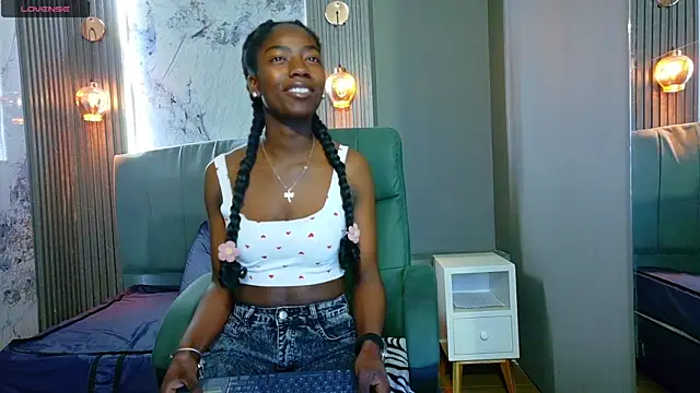 katia green1 online show from October 6, 2025, 11:51 am