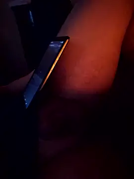 sthuart22 online show from January 9, 2026, 11:06 pm