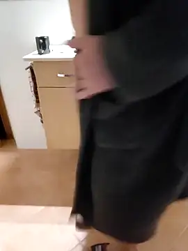 Snapshot of spermaspritzerr chatting on November 19, 2025, 4:01 am spermaspritzerr online show from November 19, 2025, 4:01 am