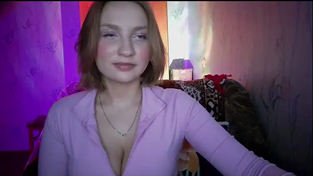 pr In cess  online show from November 10, 2025, 9:47 pm