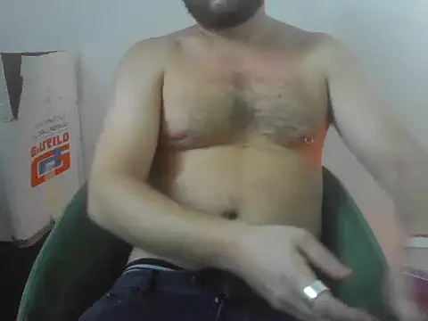 Snapshot of blondi4 chatting on December 14, 2025, 12:21 pm blondi4 online show from December 14, 2025, 12:21 pm