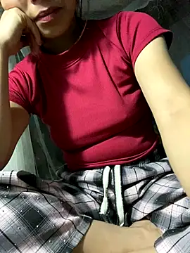 Mai bb online show from October 25, 2025, 3:51 pm