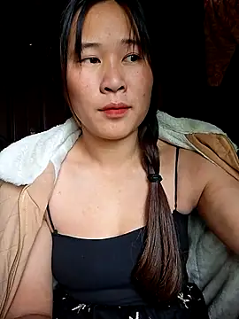 ALIENHR38 online show from October 29, 2025, 1:08 am