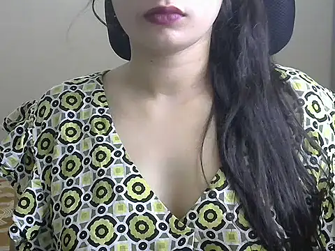 Snapshot of SexyNeylar chatting on March 5, 2026, 1:29 pm SexyNeylar online show from March 5, 2026, 1:29 pm