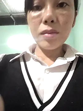 soope-00 online show from December 17, 2025, 10:21 am