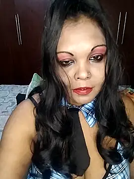 hemilynthomas2467 online show from April 15, 2026, 6:59 pm