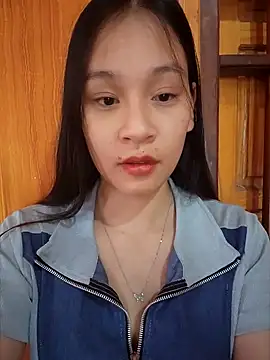 ChiecumBae online show from October 18, 2025, 3:42 am