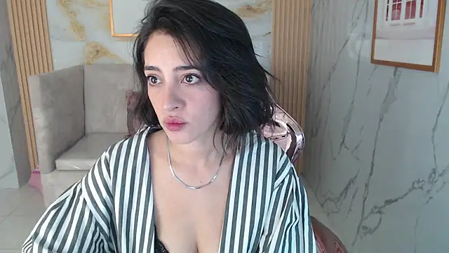 Snapshot of sara_lopez_s chatting on September 10, 2025, 1:11 pm sara lopez s online show from September 10, 2025, 1:11 pm