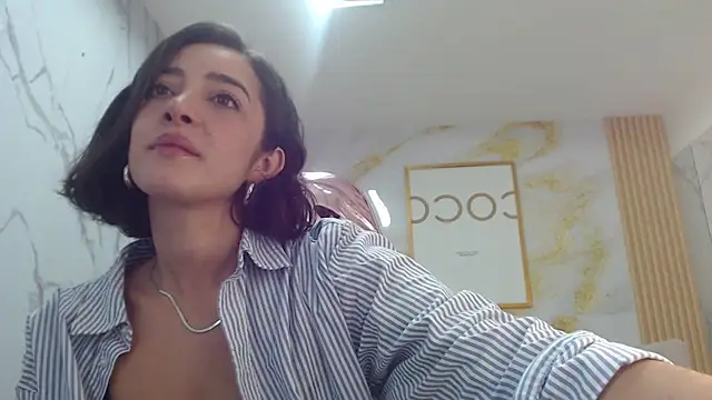 Snapshot of sara_lopez_s chatting on September 29, 2025, 1:16 pm sara lopez s online show from September 29, 2025, 1:16 pm