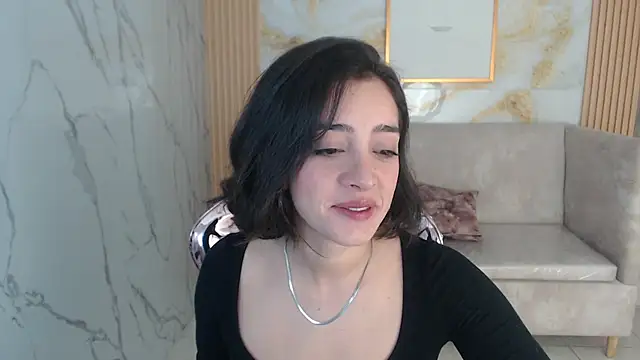 Snapshot of sara_lopez_s chatting on October 7, 2025, 1:30 pm sara lopez s online show from October 7, 2025, 1:30 pm