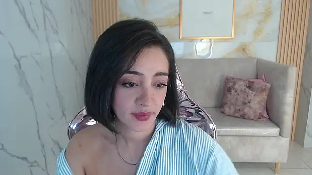 Snapshot of sara_lopez_s chatting on October 17, 2025, 1:46 pm sara lopez s online show from October 17, 2025, 1:46 pm