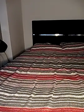 mekserina0 online show from April 17, 2026, 3:48 pm