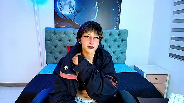 Snapshot of IsabelCortezz chatting on October 1, 2025, 12:00 pm IsabelCortezz online show from October 1, 2025, 12:00 pm